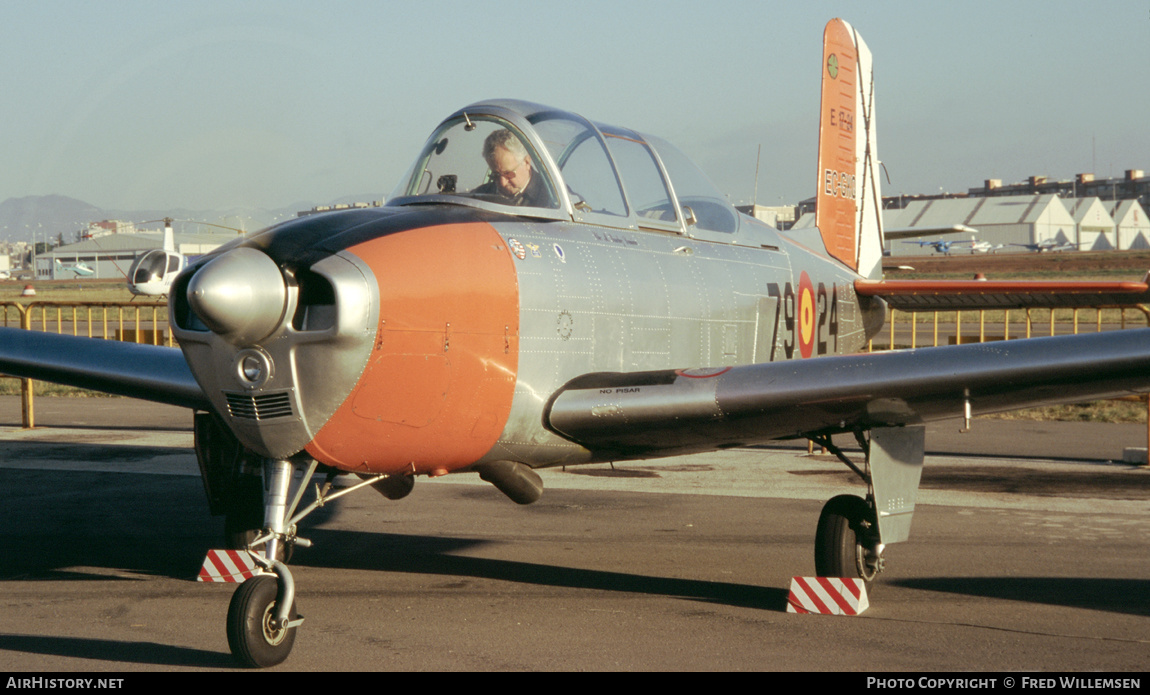 Aircraft Photo of EC-GXQ / E17-24 | Beech T-34A Mentor | Spain - Air Force | AirHistory.net #300915