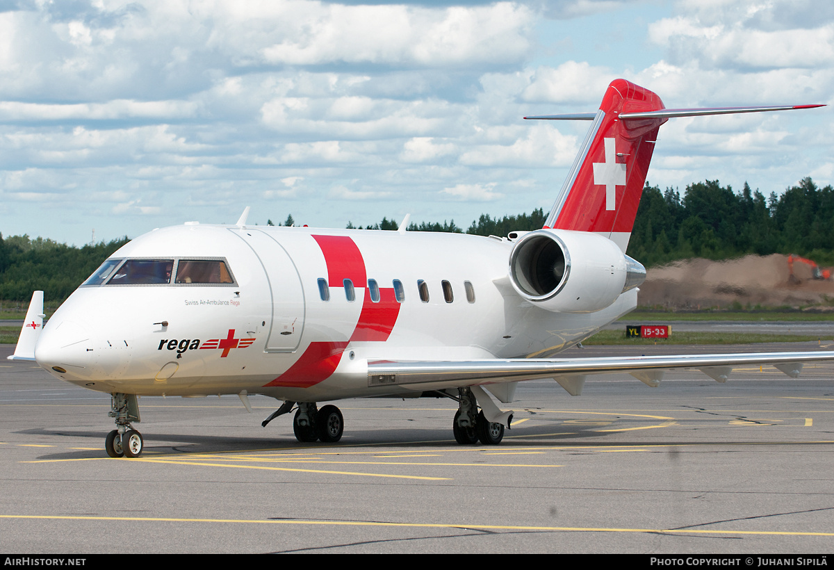 Aircraft Photo of HB-JRC | Bombardier Challenger 604 (CL-600-2B16) | REGA - Swiss Air Ambulance | AirHistory.net #301044