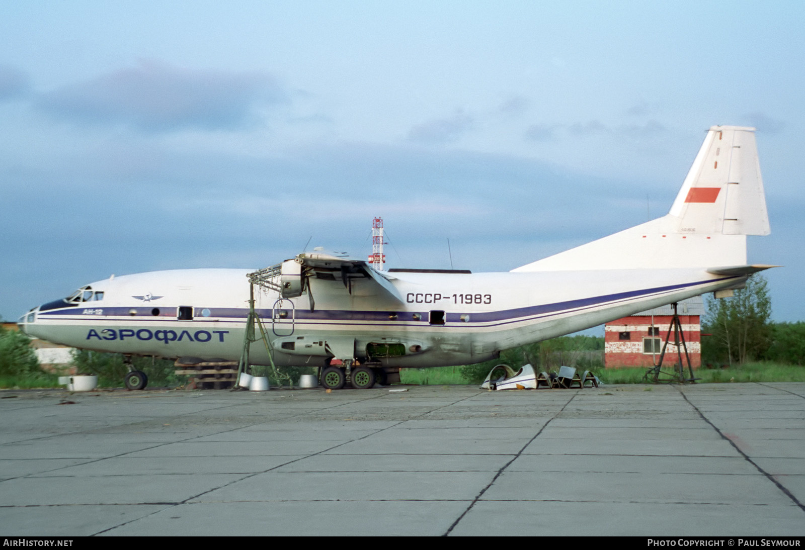 Aircraft Photo of CCCP-11983 | Antonov An-12B | Aeroflot | AirHistory.net #301213