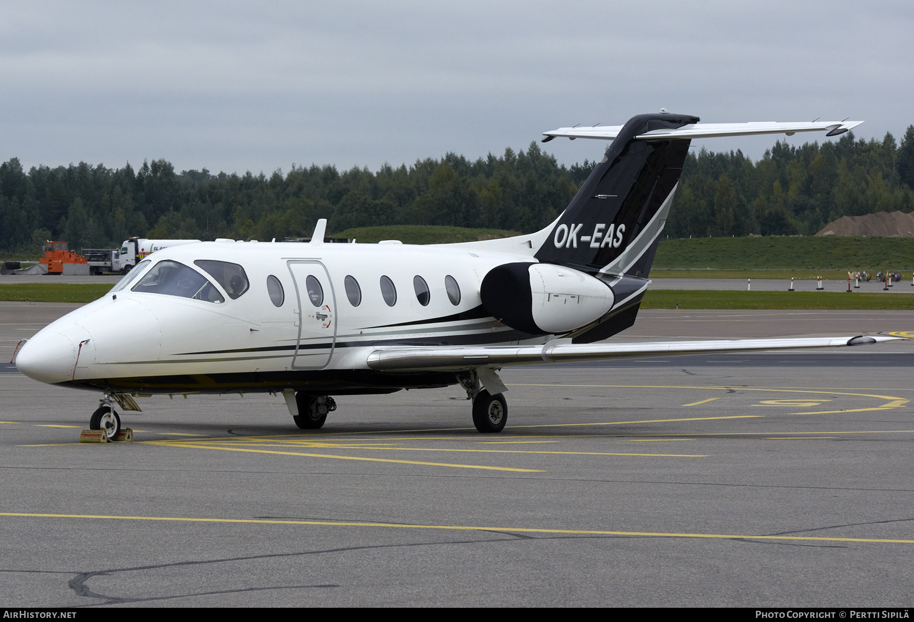 Aircraft Photo of OK-EAS | Hawker Beechcraft 400A/Nextant N400XT | AirHistory.net #301280