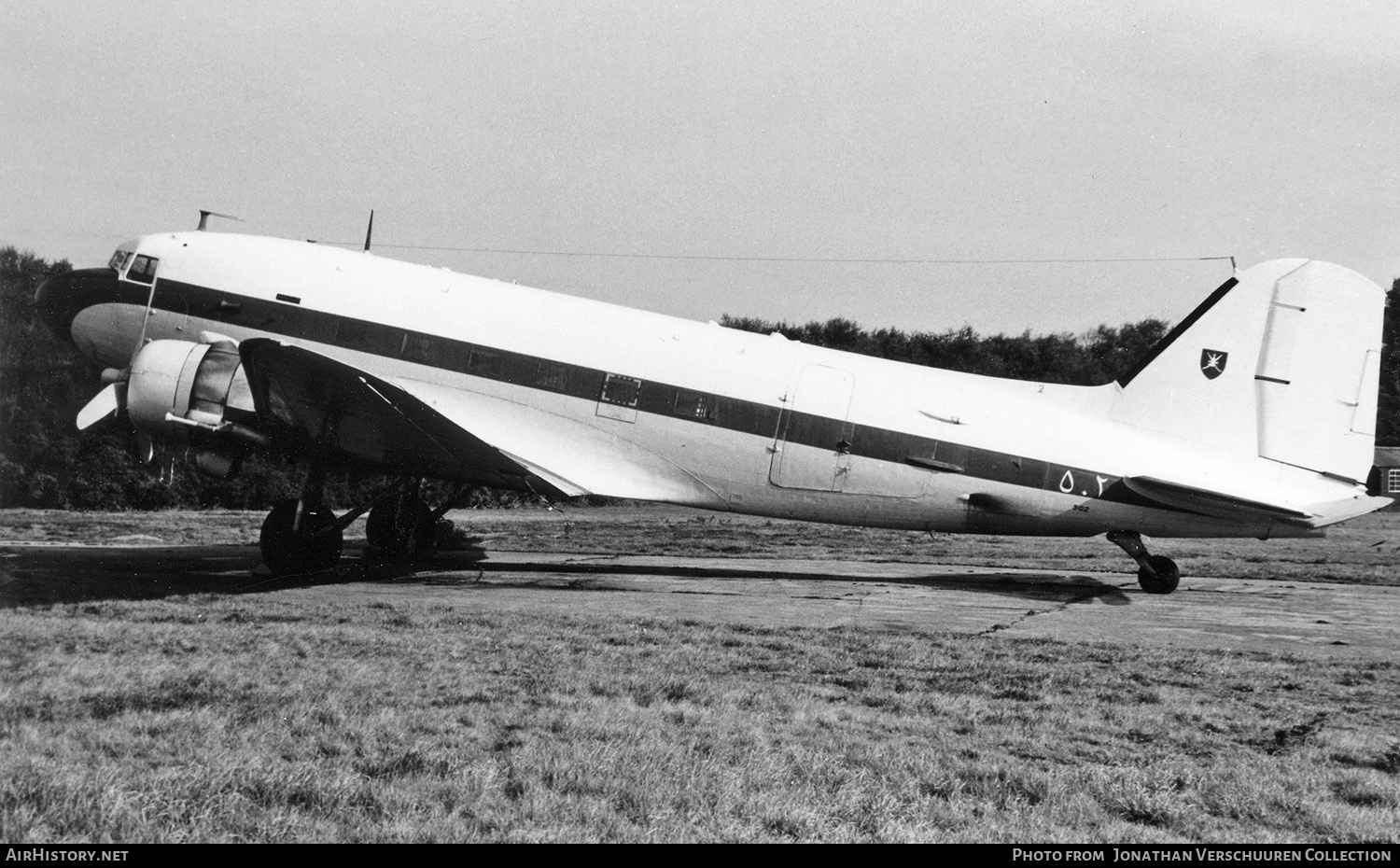 Aircraft Photo of 502 | Douglas C-47A Skytrain | Oman - Air Force | AirHistory.net #301290