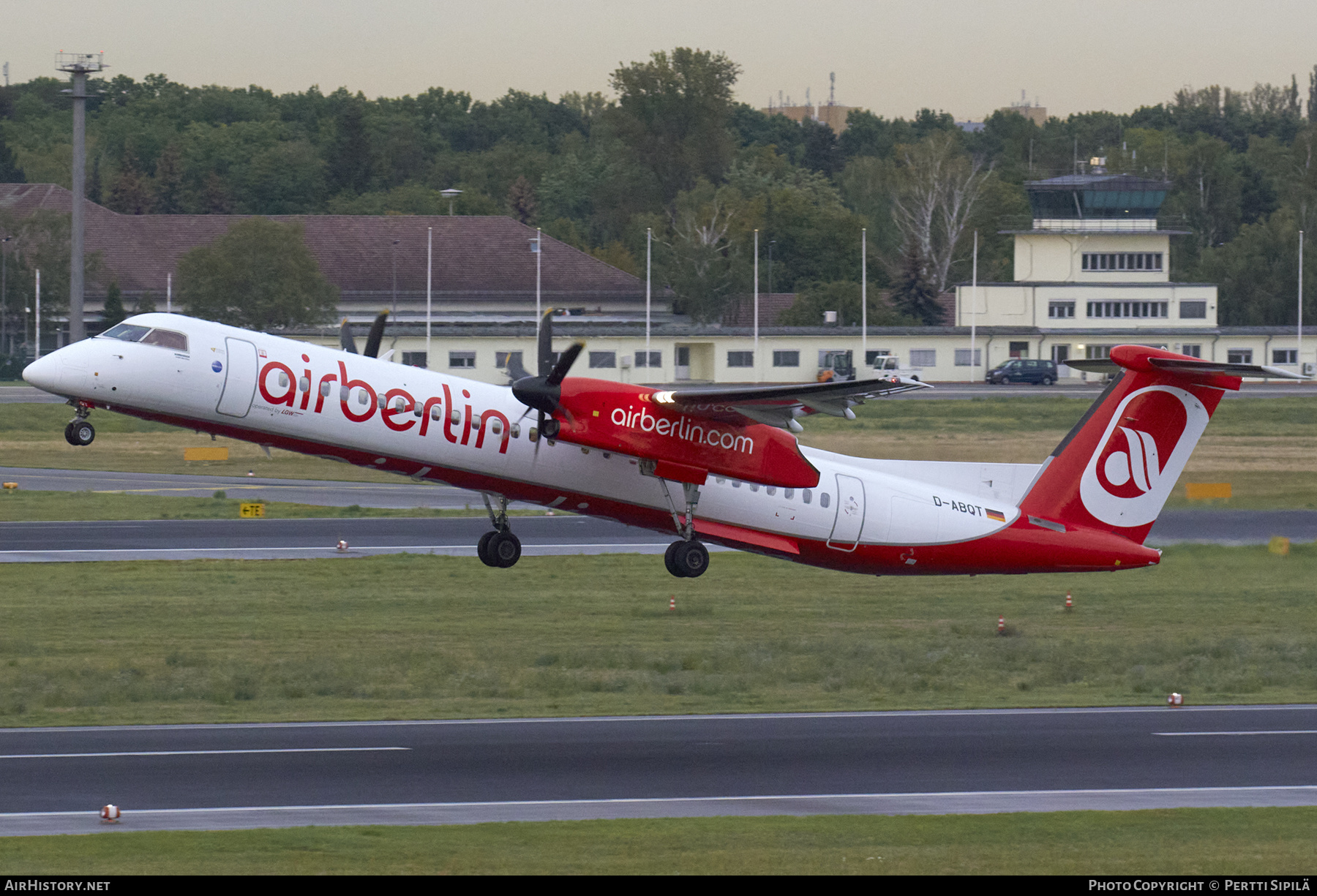 Aircraft Photo of D-ABQT | Bombardier DHC-8-402 Dash 8 | Air Berlin | AirHistory.net #301349