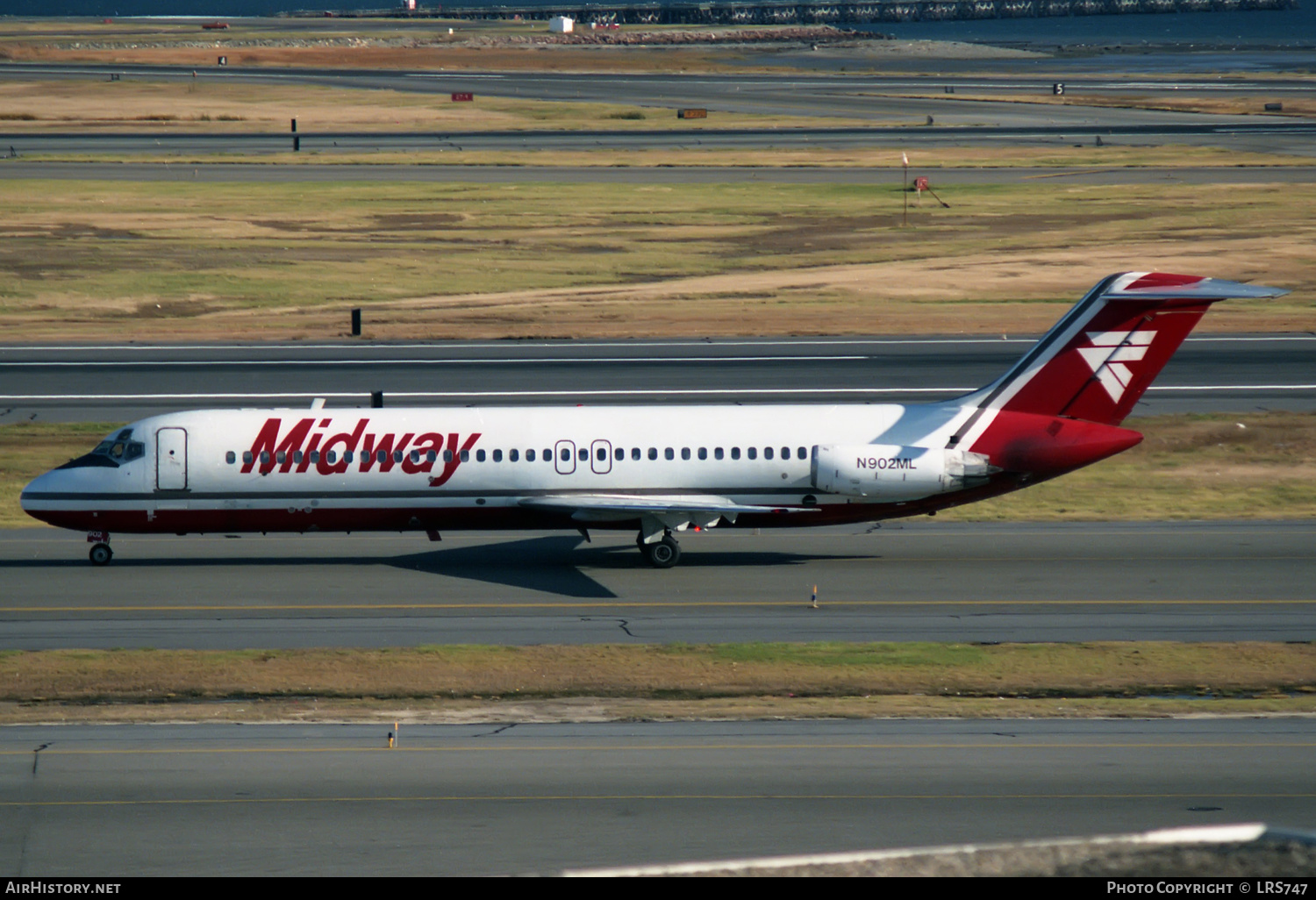 Aircraft Photo of N902ML | McDonnell Douglas DC-9-32 | Midway Airlines | AirHistory.net #301350