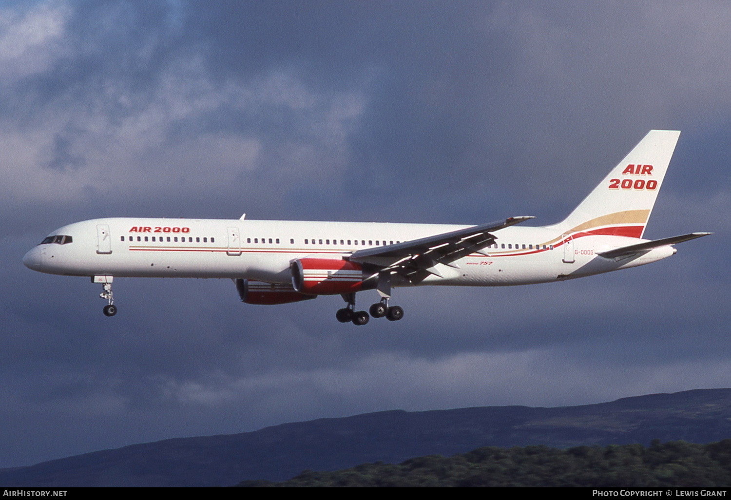 Aircraft Photo of G-OOOG | Boeing 757-23A | Air 2000 | AirHistory.net #301508