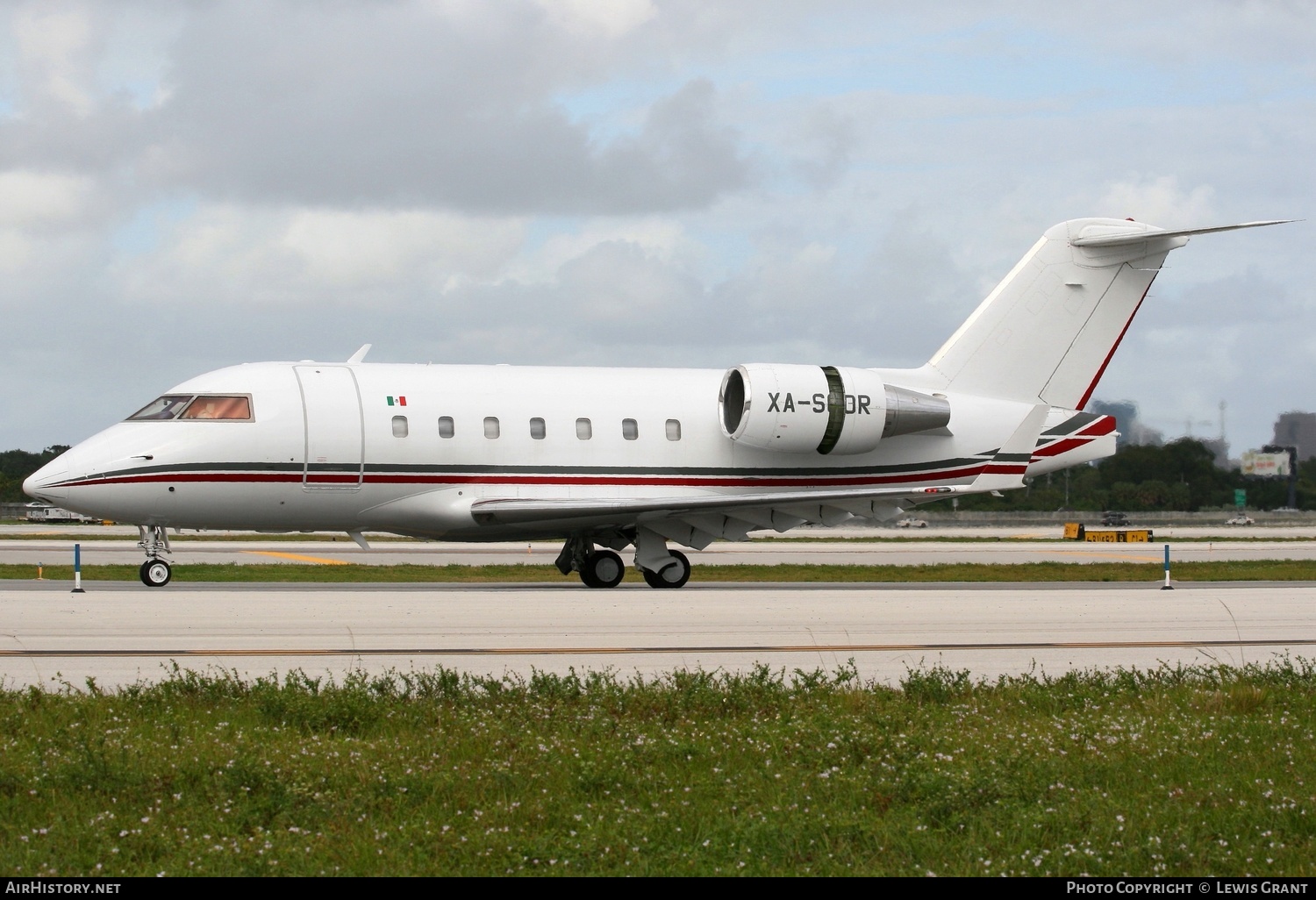 Aircraft Photo of XA-SOR | Canadair Challenger 601-3R (CL-600-2B16) | AirHistory.net #301518