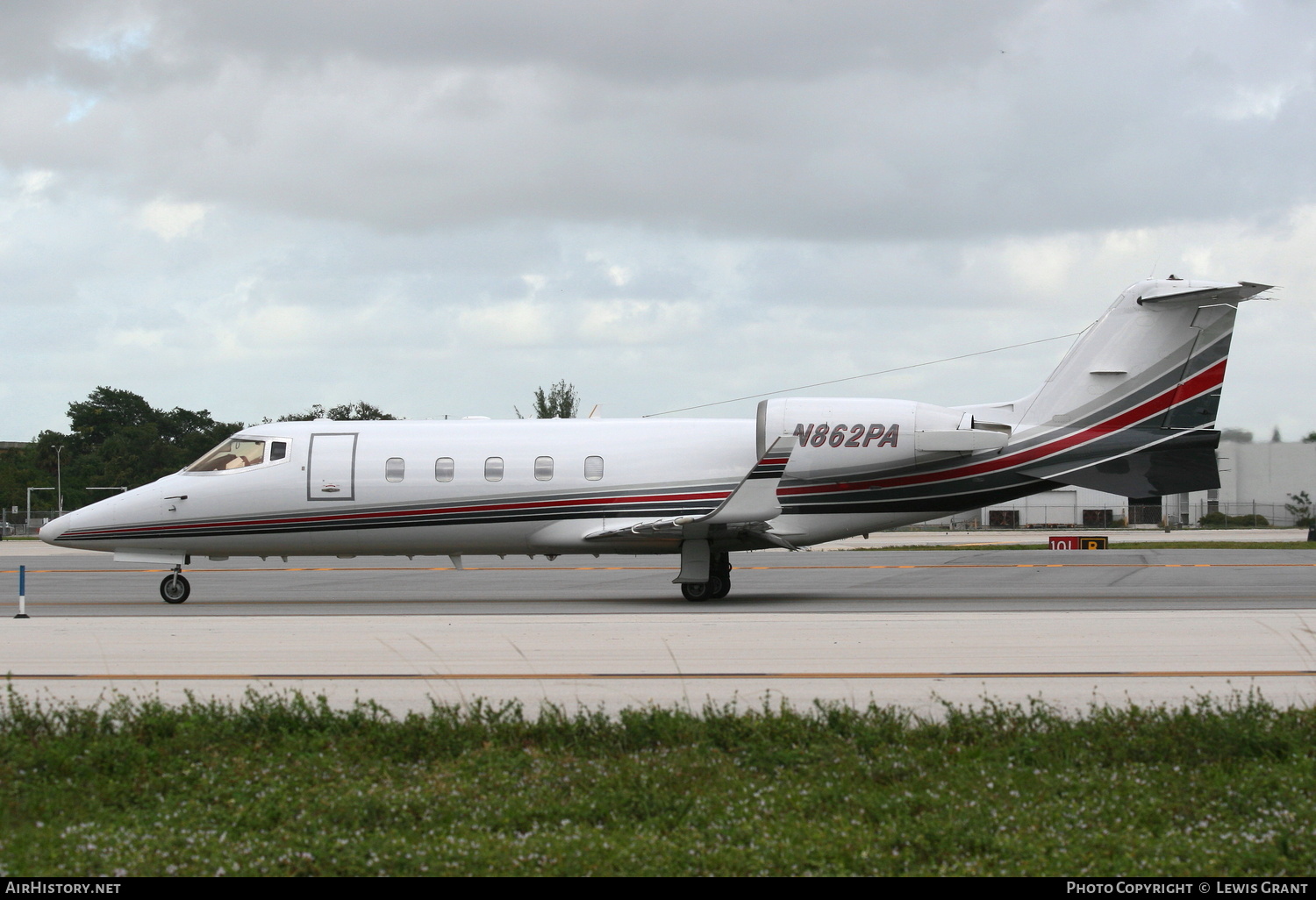 Aircraft Photo of N862PA | Learjet 60 | AirHistory.net #301527