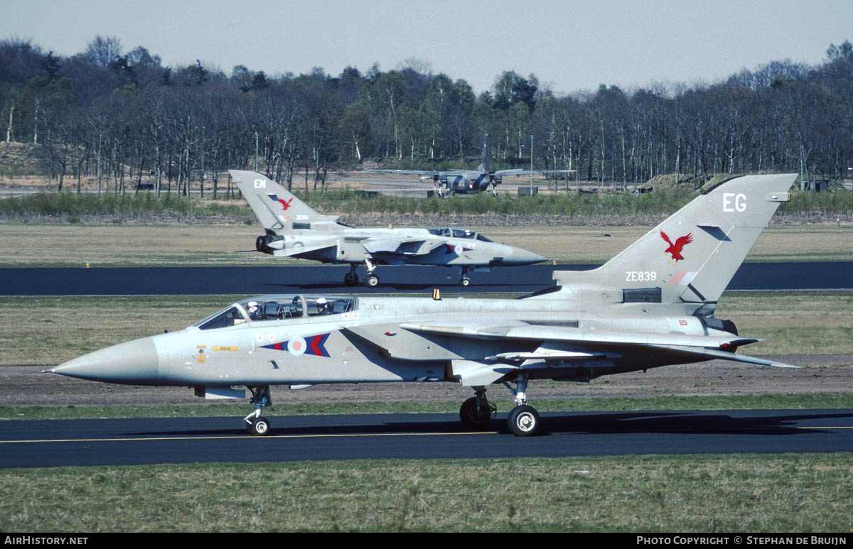 Aircraft Photo of ZE839 | Panavia Tornado F3 | UK - Air Force | AirHistory.net #301545