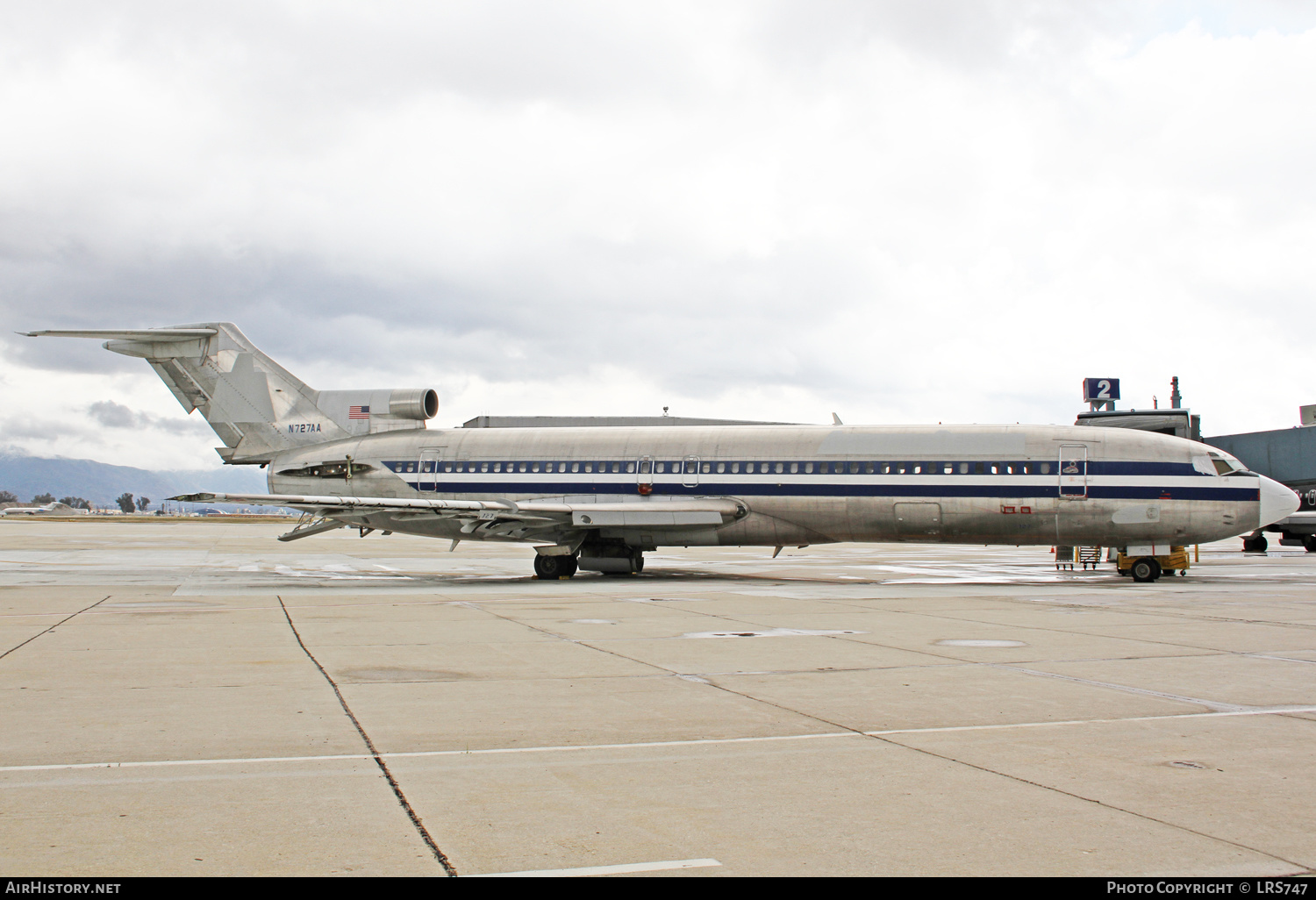 Aircraft Photo of N727AA | Boeing 727-227/Adv | American Airlines | AirHistory.net #301707