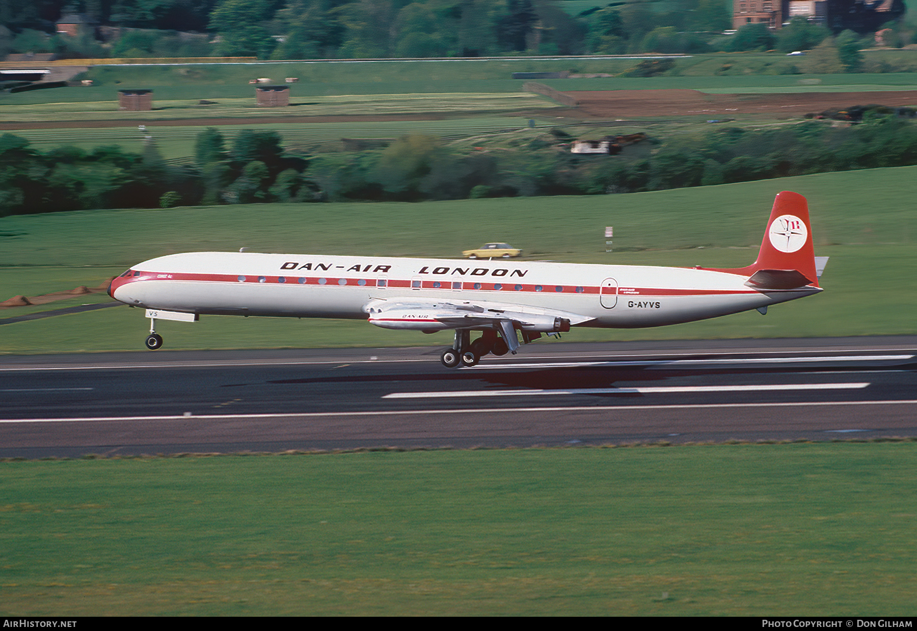 Aircraft Photo of G-AYVS | De Havilland D.H. 106 Comet 4C | Dan-Air London | AirHistory.net #301821