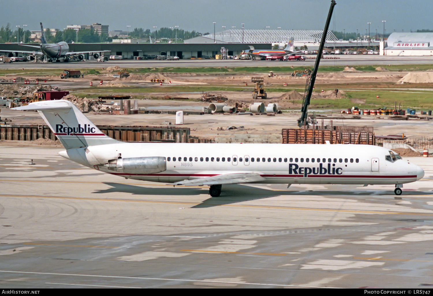 Aircraft Photo of N89S | McDonnell Douglas DC-9-31 | Republic Airlines | AirHistory.net #301934