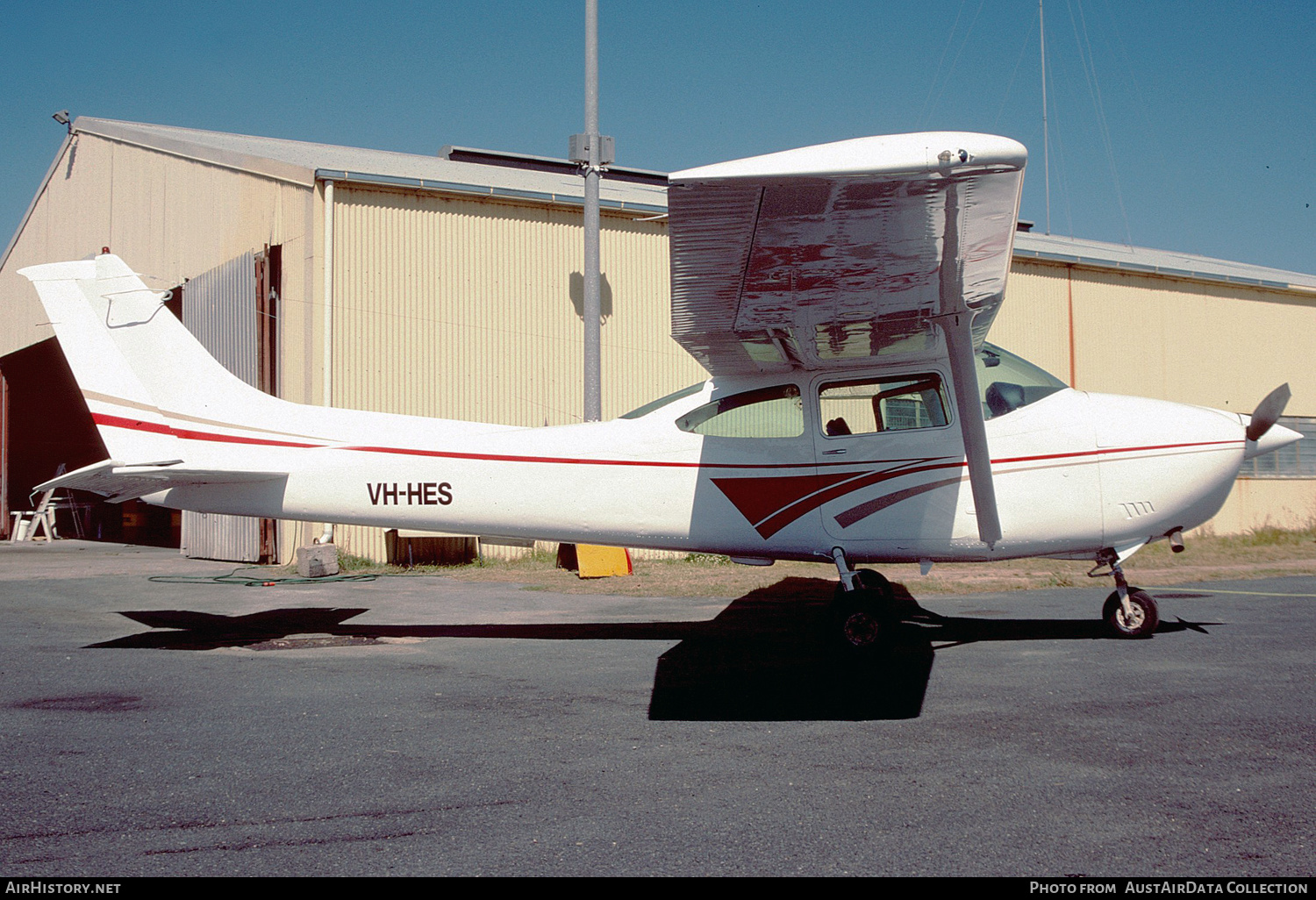 Aircraft Photo of VH-HES | Cessna 182Q Skylane | AirHistory.net #302216