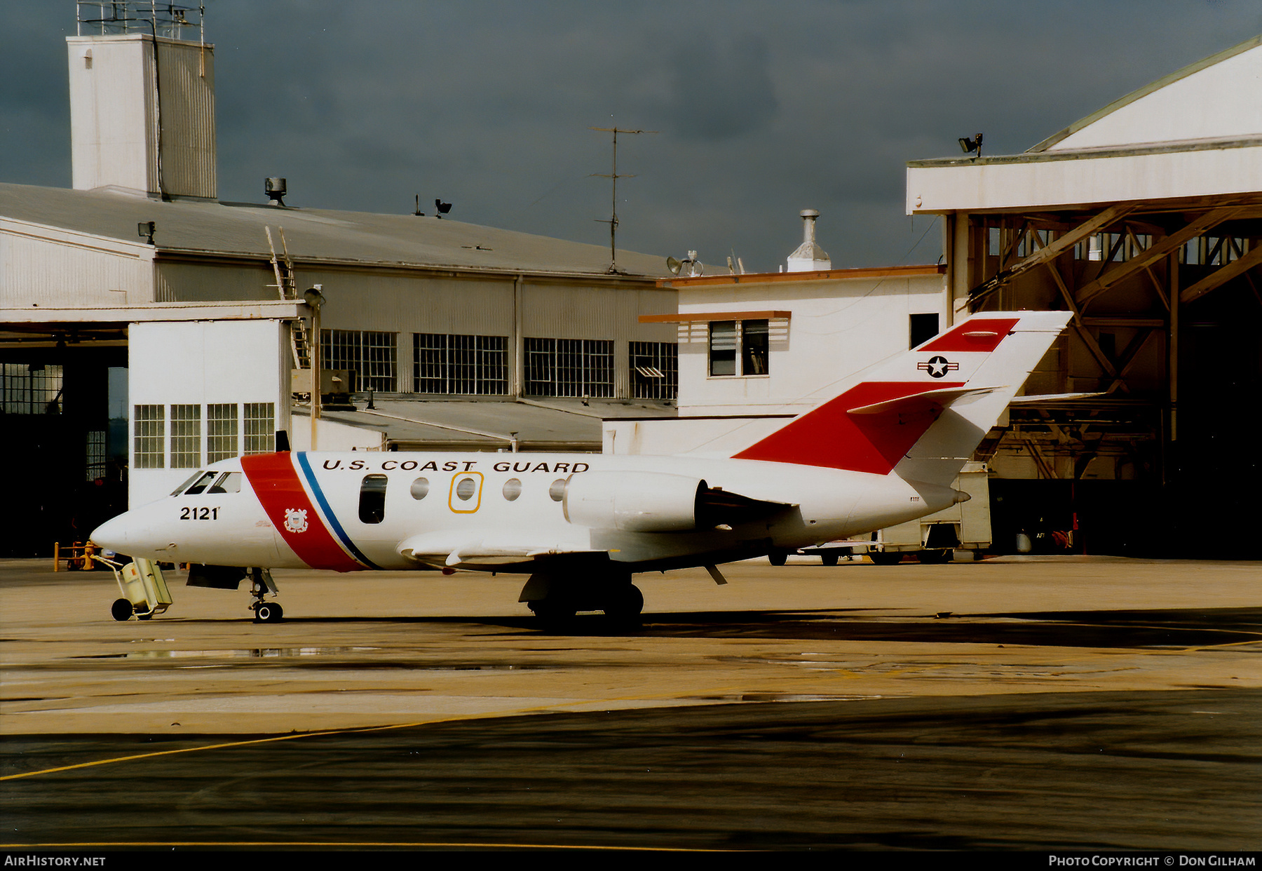 Aircraft Photo of 2121 | Dassault HU-25A Guardian | USA - Coast Guard | AirHistory.net #302287