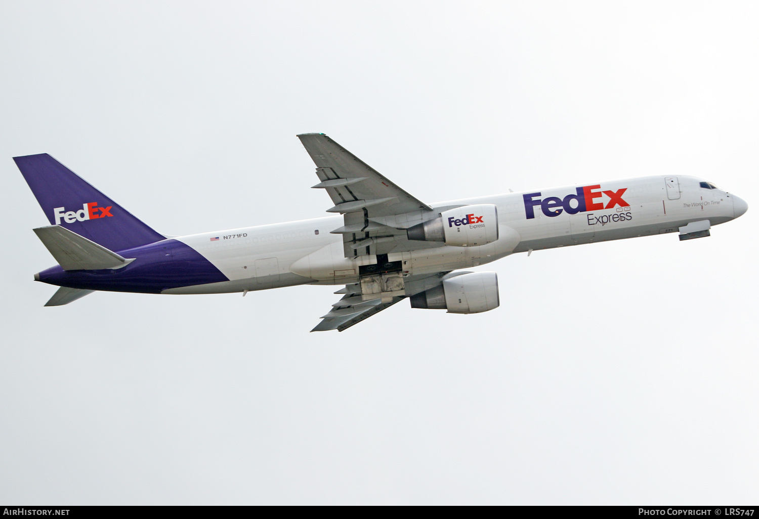 Aircraft Photo of N771FD | Boeing 757-222(SF) | FedEx Express | AirHistory.net #302550