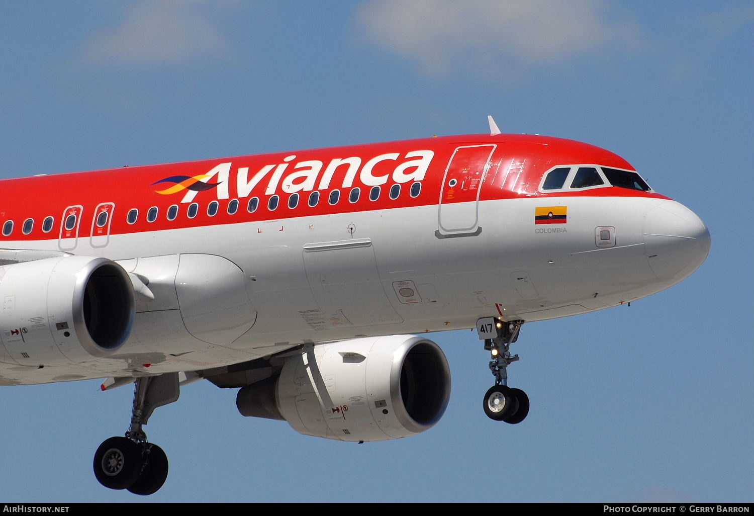 Aircraft Photo of N417AV | Airbus A320-214 | Avianca | AirHistory.net #302664