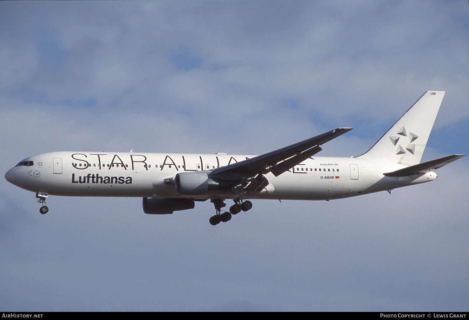 Aircraft Photo of D-ABUW | Boeing 767-3Z9/ER | Lufthansa | AirHistory.net #302686