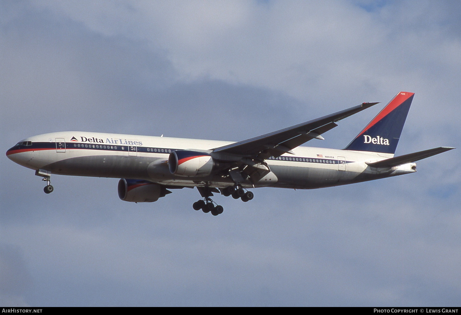 Aircraft Photo of N860DA | Boeing 777-232/ER | Delta Air Lines | AirHistory.net #302690