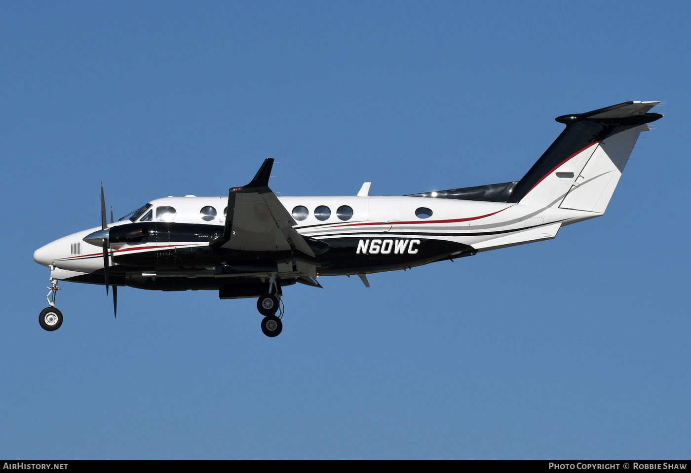 Aircraft Photo of N60WC | Beech Super King Air 300 | AirHistory.net #302739