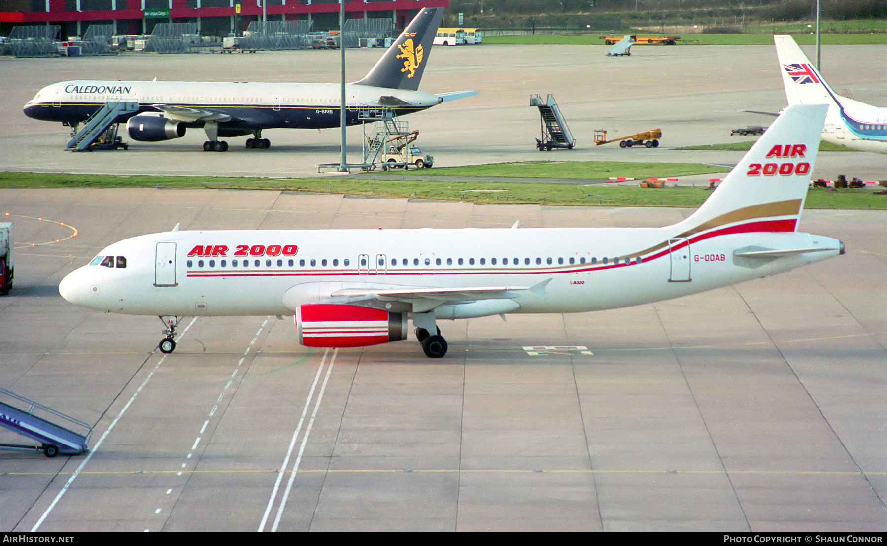 Aircraft Photo of G-OOAB | Airbus A320-231 | Air 2000 | AirHistory.net #302802