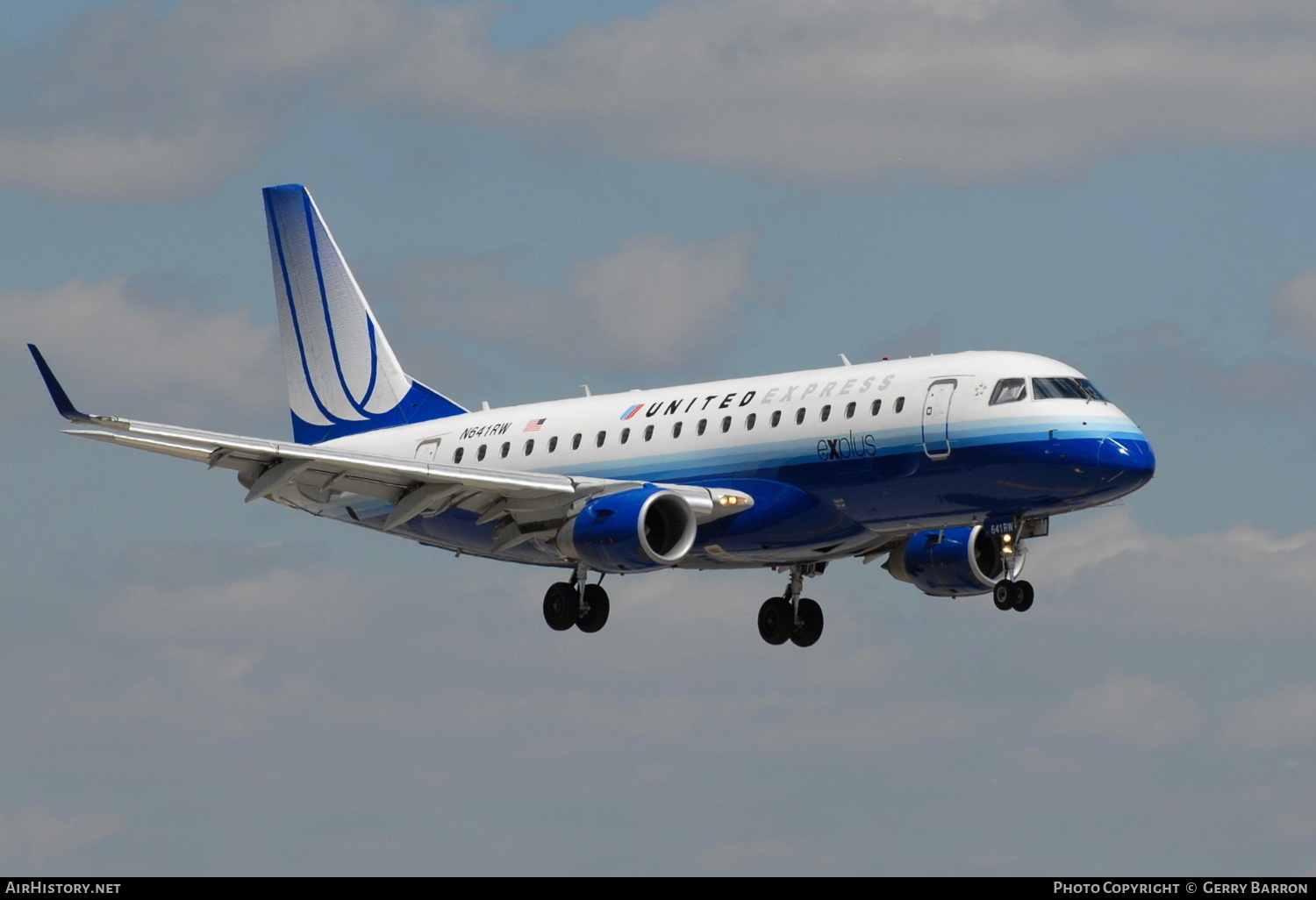 Aircraft Photo of N641RW | Embraer 170SE (ERJ-170-100SE) | United Express | AirHistory.net #302830