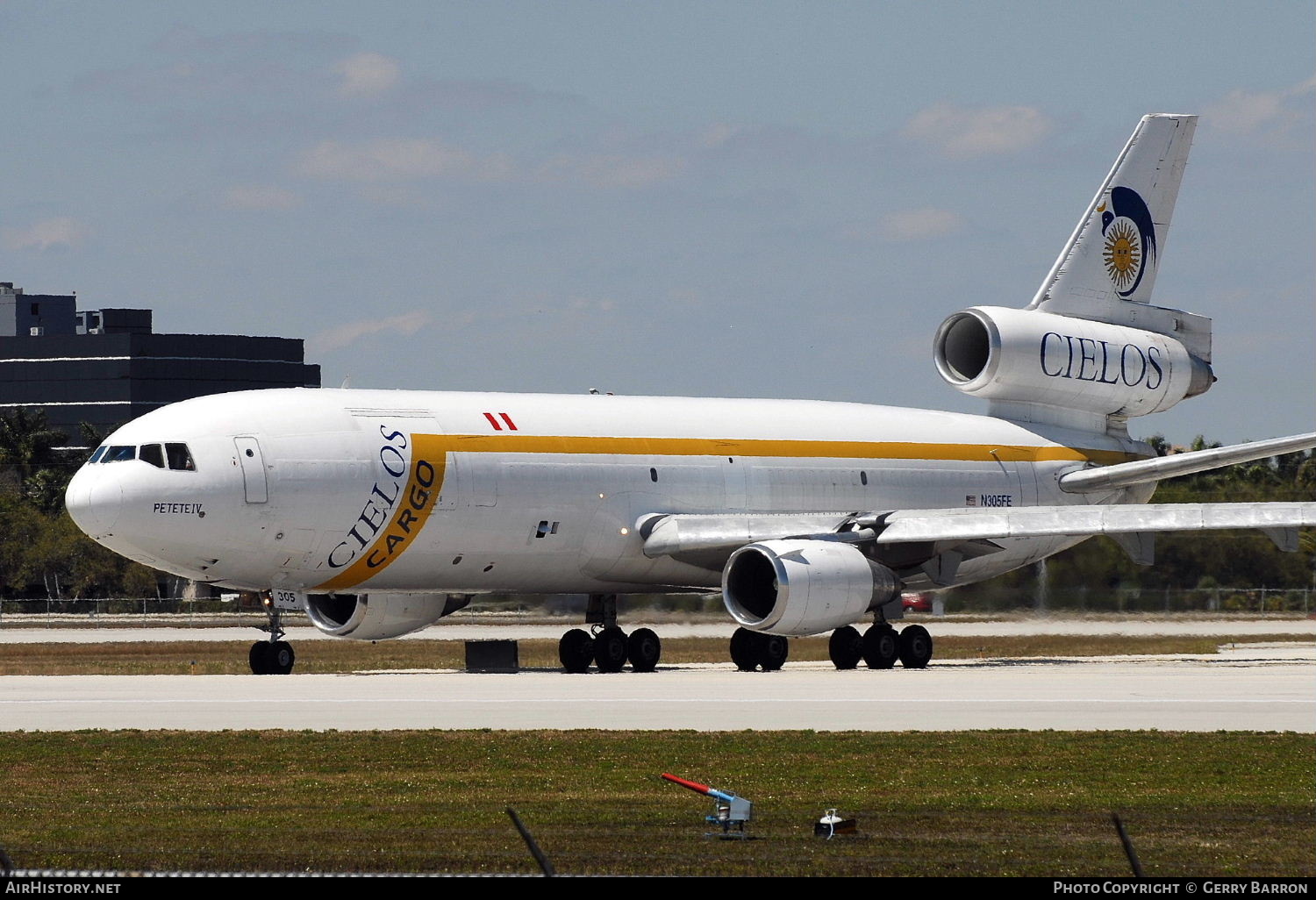 Aircraft Photo of N305FE | McDonnell Douglas DC-10-30F | Cielos del Peru Cargo | AirHistory.net #302833