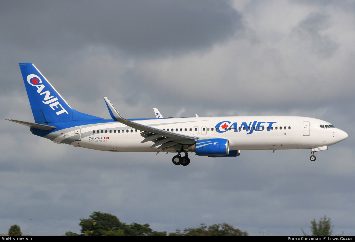 Aircraft Photo of C-FXGG | Boeing 737-81Q | CanJet Airlines | AirHistory.net #302844