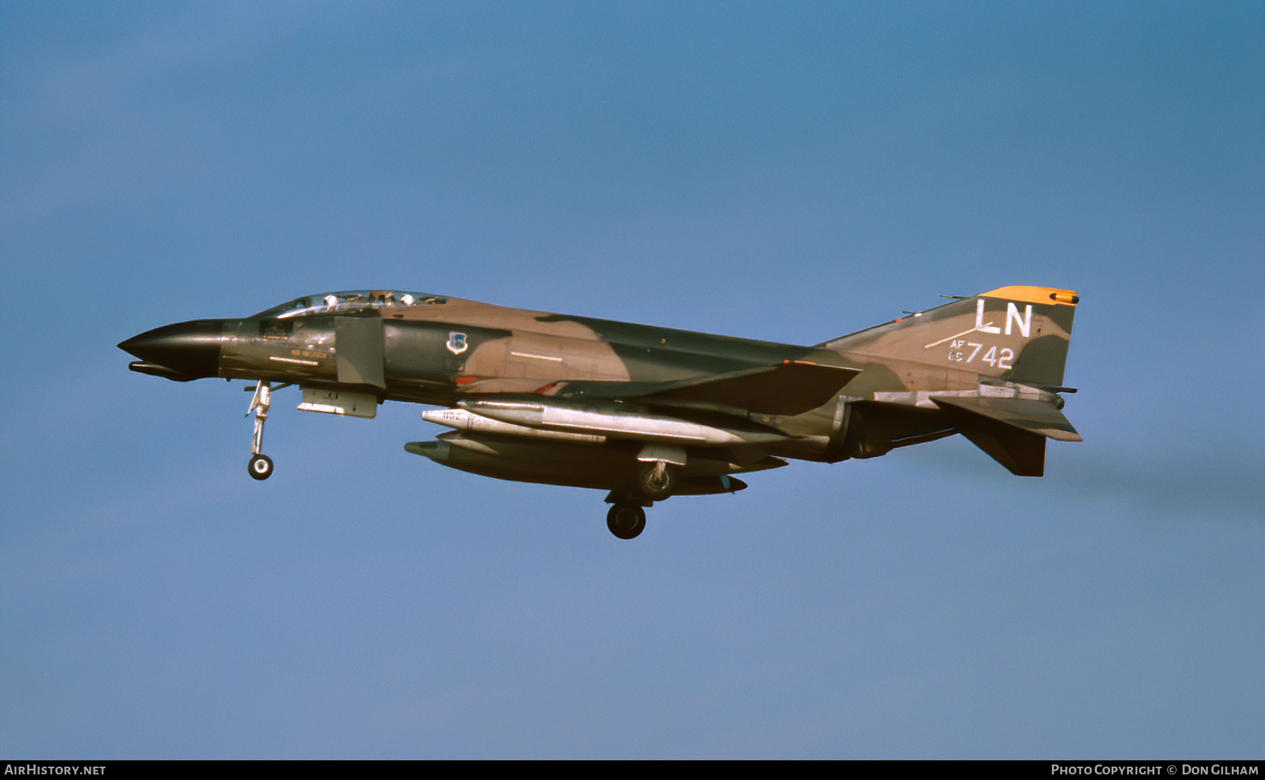 Aircraft Photo of 65-0742 / AF65-742 | McDonnell F-4D Phantom II | USA - Air Force | AirHistory.net #302874