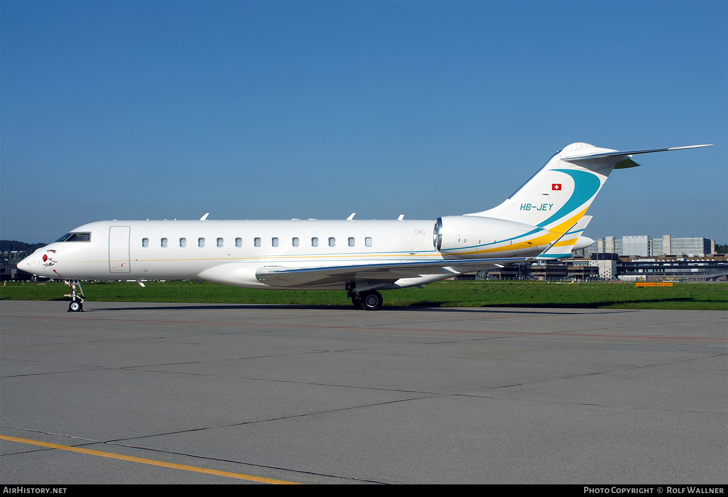 Aircraft Photo of HB-JEY | Bombardier Global Express (BD-700-1A10) | AirHistory.net #303037