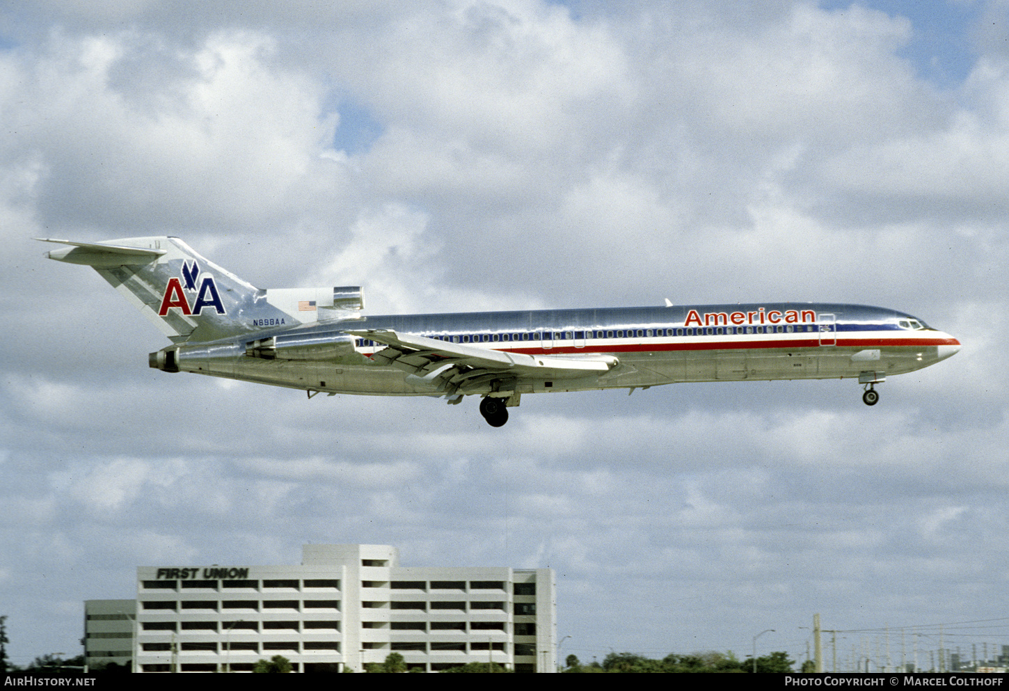 Aircraft Photo of N898AA | Boeing 727-223 | American Airlines | AirHistory.net #303105