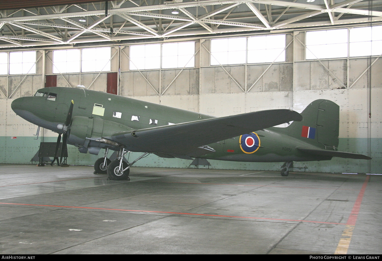 Aircraft Photo of KG651 | Douglas C-47A Dakota Mk.3 | UK - Air Force | AirHistory.net #303125