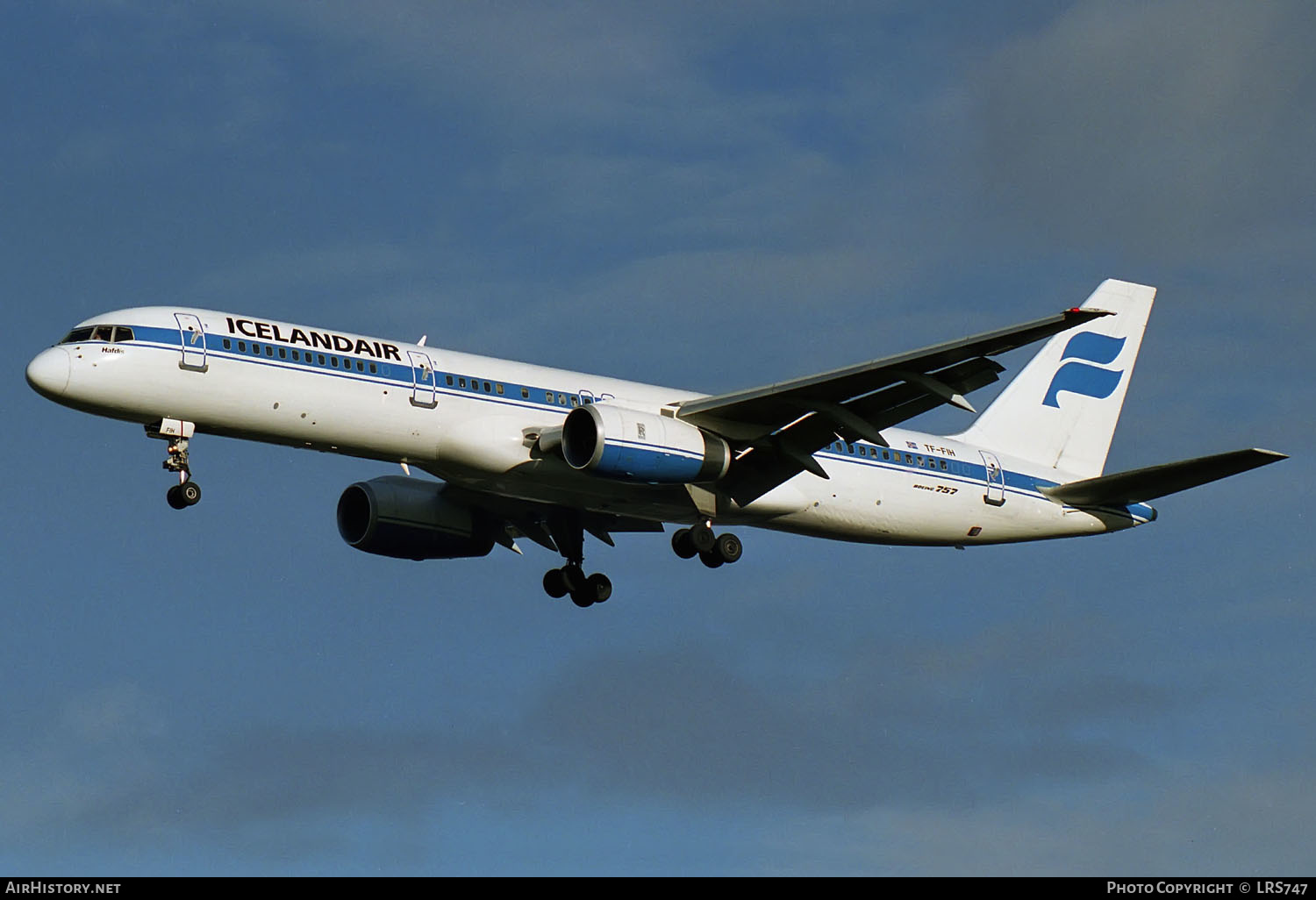 Aircraft Photo of TF-FIH | Boeing 757-208 | Icelandair | AirHistory.net #303154