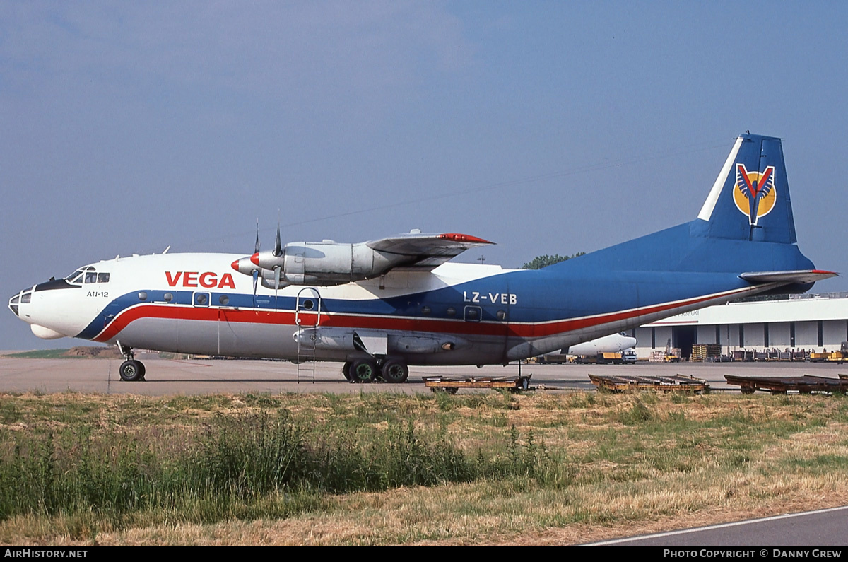 Aircraft Photo of LZ-VEB | Antonov An-12B | Vega Airlines | AirHistory.net #303205