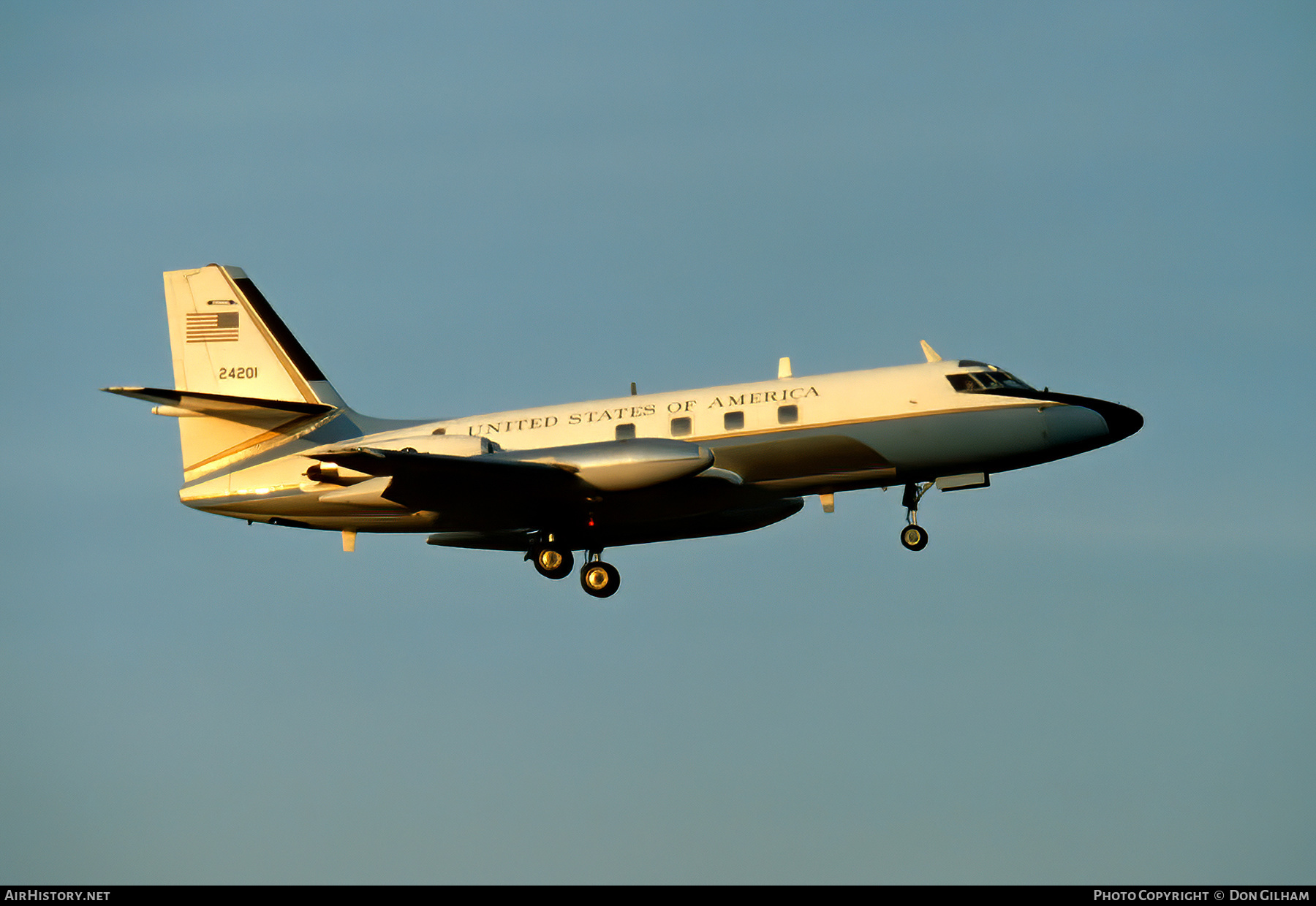 Aircraft Photo of 62-4201 / 24201 | Lockheed VC-140B JetStar | USA - Air Force | AirHistory.net #303219
