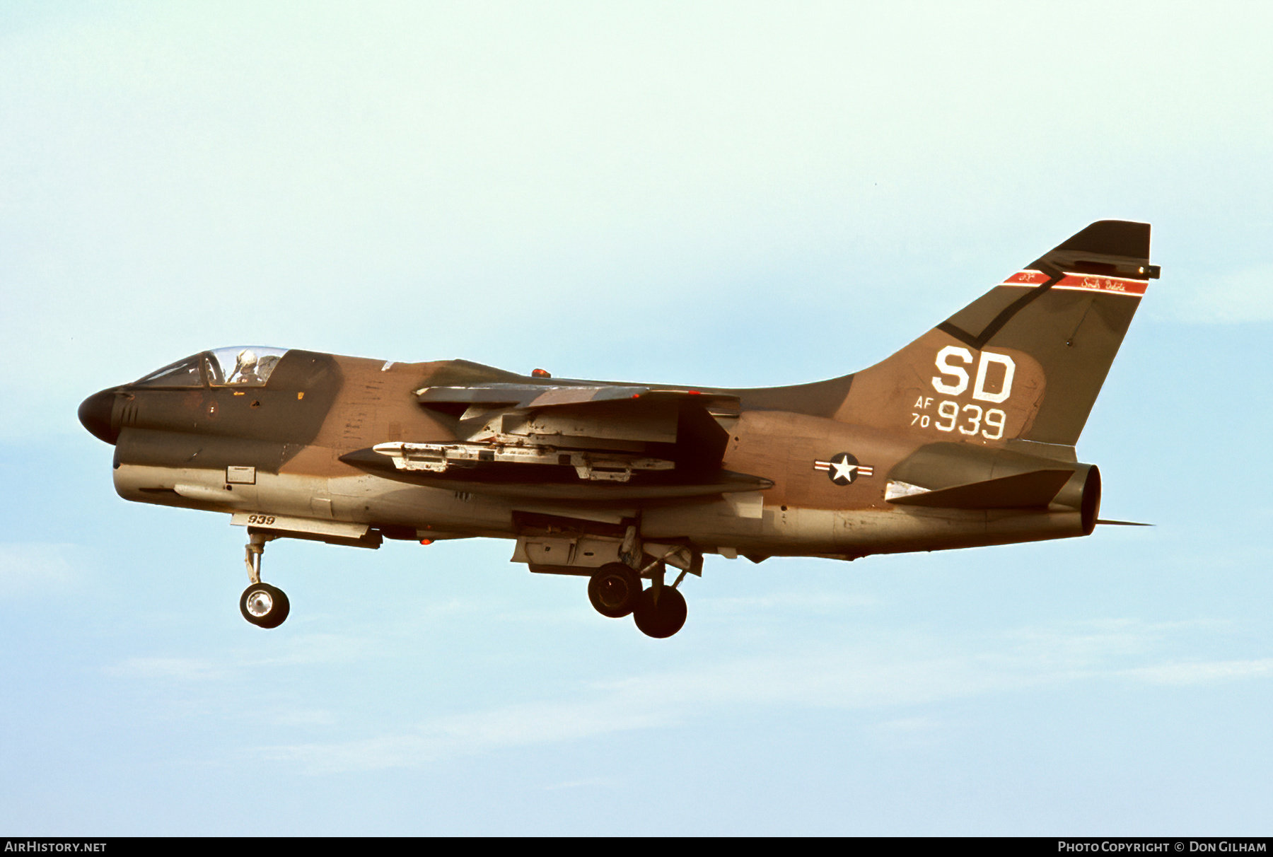 Aircraft Photo of 70-0939 / AF70-939 | LTV A-7D Corsair II | USA - Air Force | AirHistory.net #303398