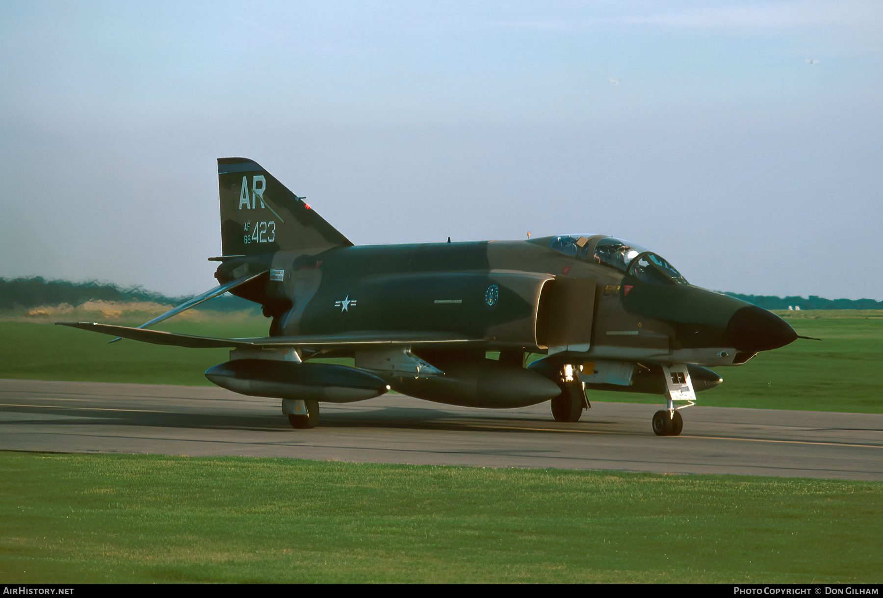 Aircraft Photo of 66-0423 / AF66-423 | McDonnell Douglas RF-4C Phantom II | USA - Air Force | AirHistory.net #303498