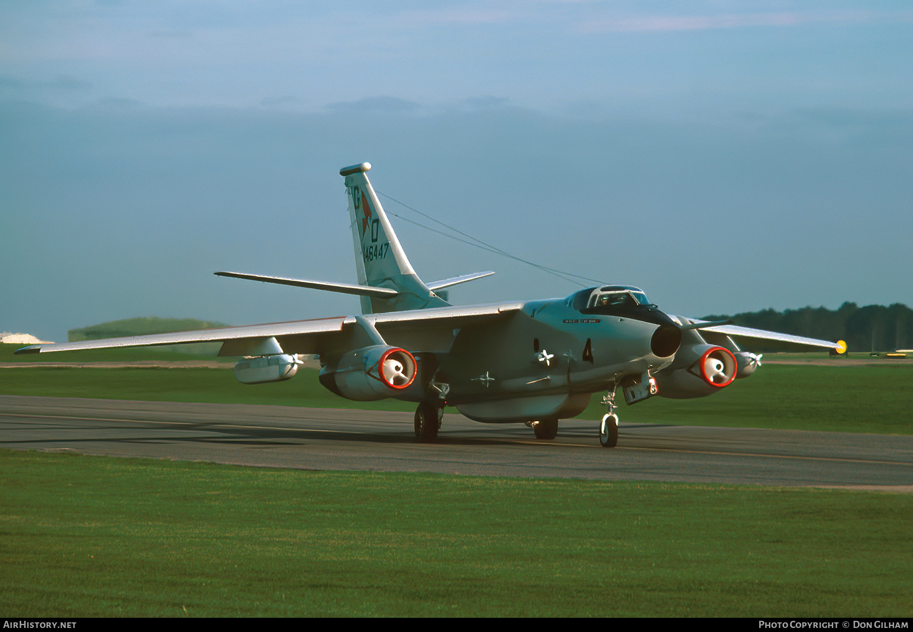 Aircraft Photo of 146447 | Douglas ERA-3B Skywarrior | USA - Navy | AirHistory.net #303499