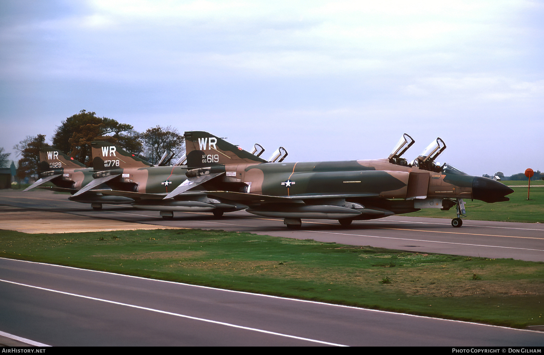 Aircraft Photo of 66-7619 / AF66-619 | McDonnell Douglas F-4D Phantom II | USA - Air Force | AirHistory.net #303590