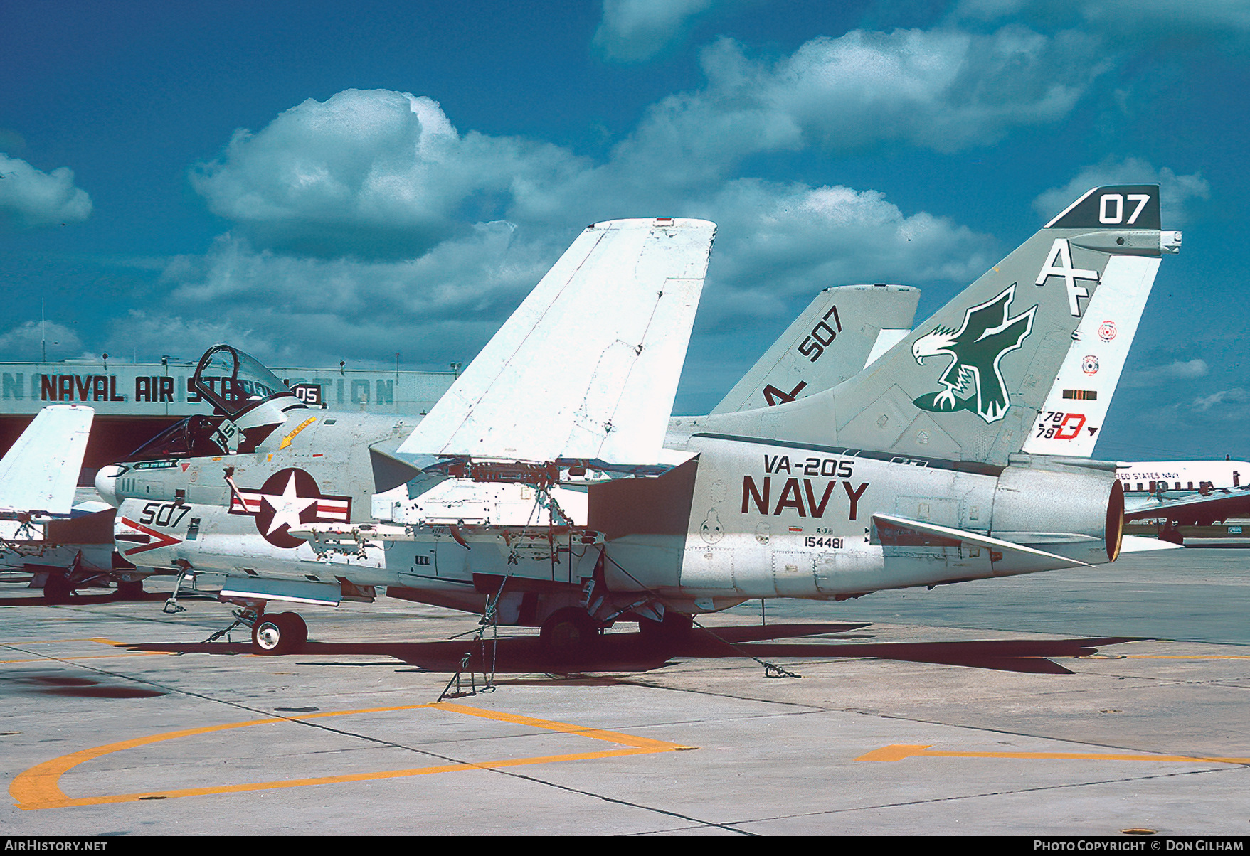 Aircraft Photo of 154481 | LTV A-7B Corsair II | USA - Navy | AirHistory.net #303604