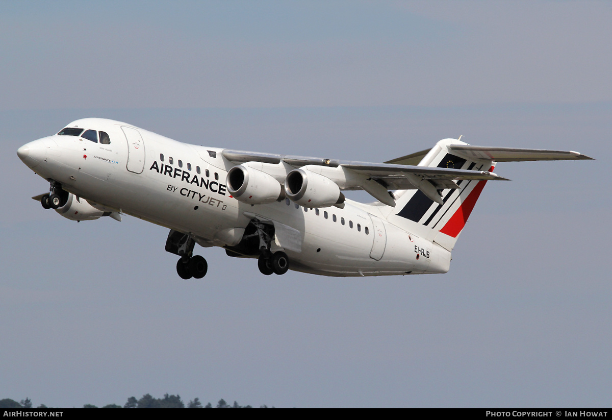 Aircraft Photo of EI-RJB | British Aerospace Avro 146-RJ85 | Air France | AirHistory.net #303620