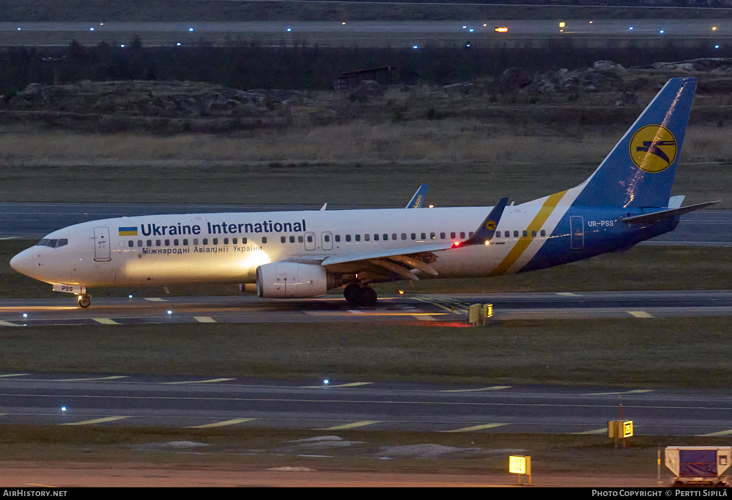 Aircraft Photo of UR-PSS | Boeing 737-8AS | Ukraine International Airlines | AirHistory.net #303636