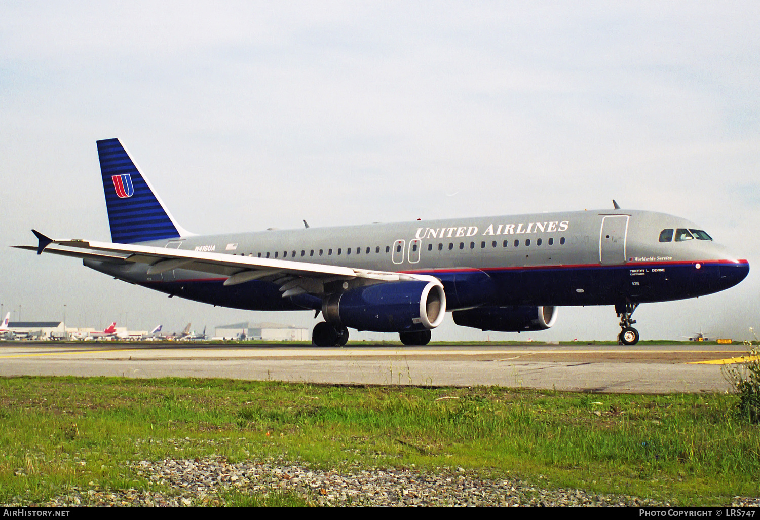 Aircraft Photo of N416UA | Airbus A320-232 | United Airlines | AirHistory.net #303847