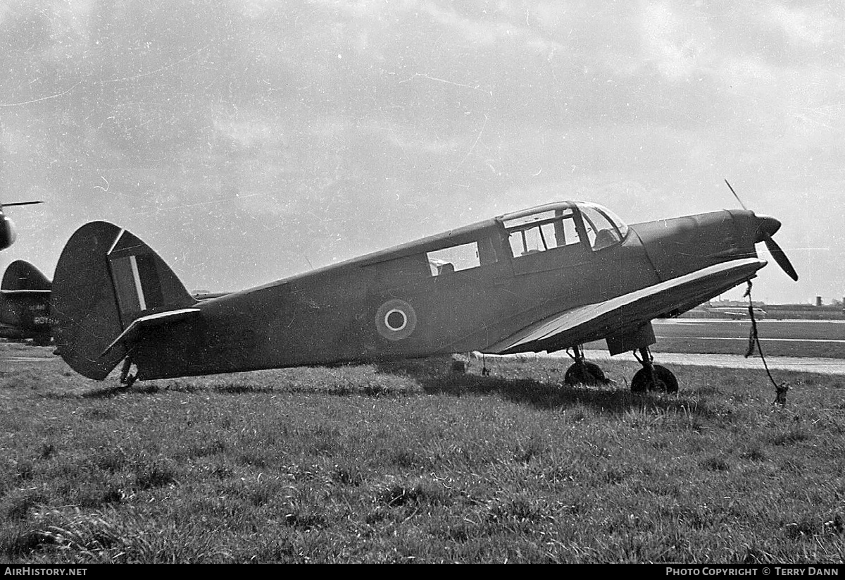 Aircraft Photo of NP339 / G-AOBW | Percival P.31C Proctor 4 | UK - Air Force | AirHistory.net #303854