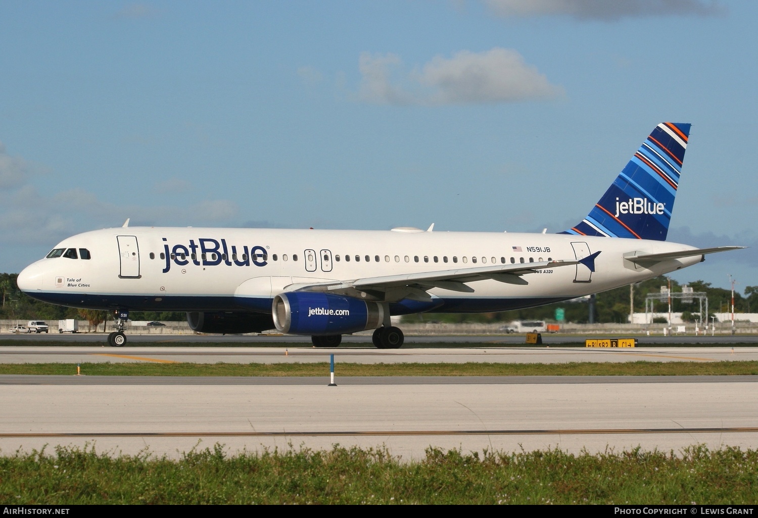 Aircraft Photo of N591JB | Airbus A320-232 | JetBlue Airways | AirHistory.net #303925