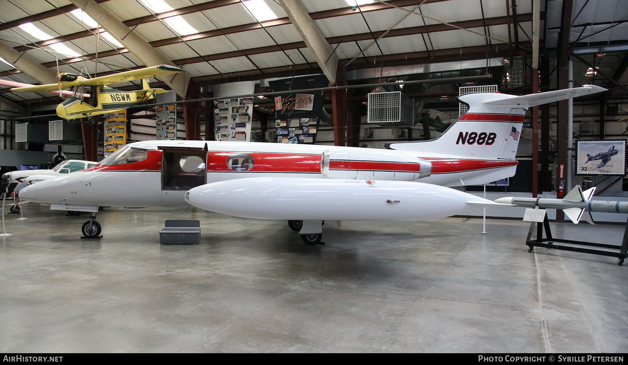 Aircraft Photo of N88B | Lear Jet 24 | AirHistory.net #303987
