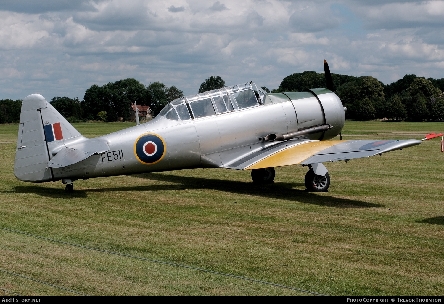 Aircraft Photo of G-CIUW / FE511 | North American AT-16 Harvard IIB | UK - Air Force | AirHistory.net #304073