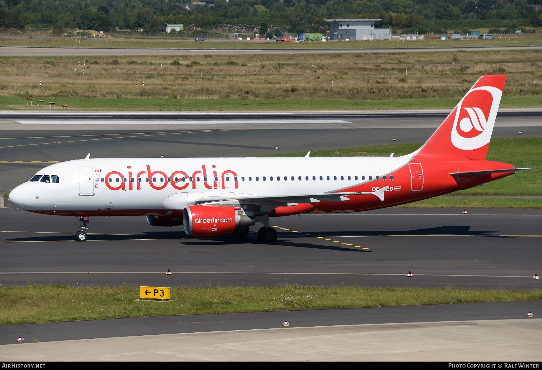 Aircraft Photo of OE-LED | Airbus A319-112 | Air Berlin | AirHistory.net #304096