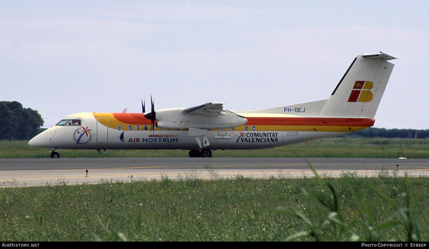 Aircraft Photo of PH-DEJ | Bombardier DHC-8-315Q Dash 8 | Air Nostrum | AirHistory.net #304106