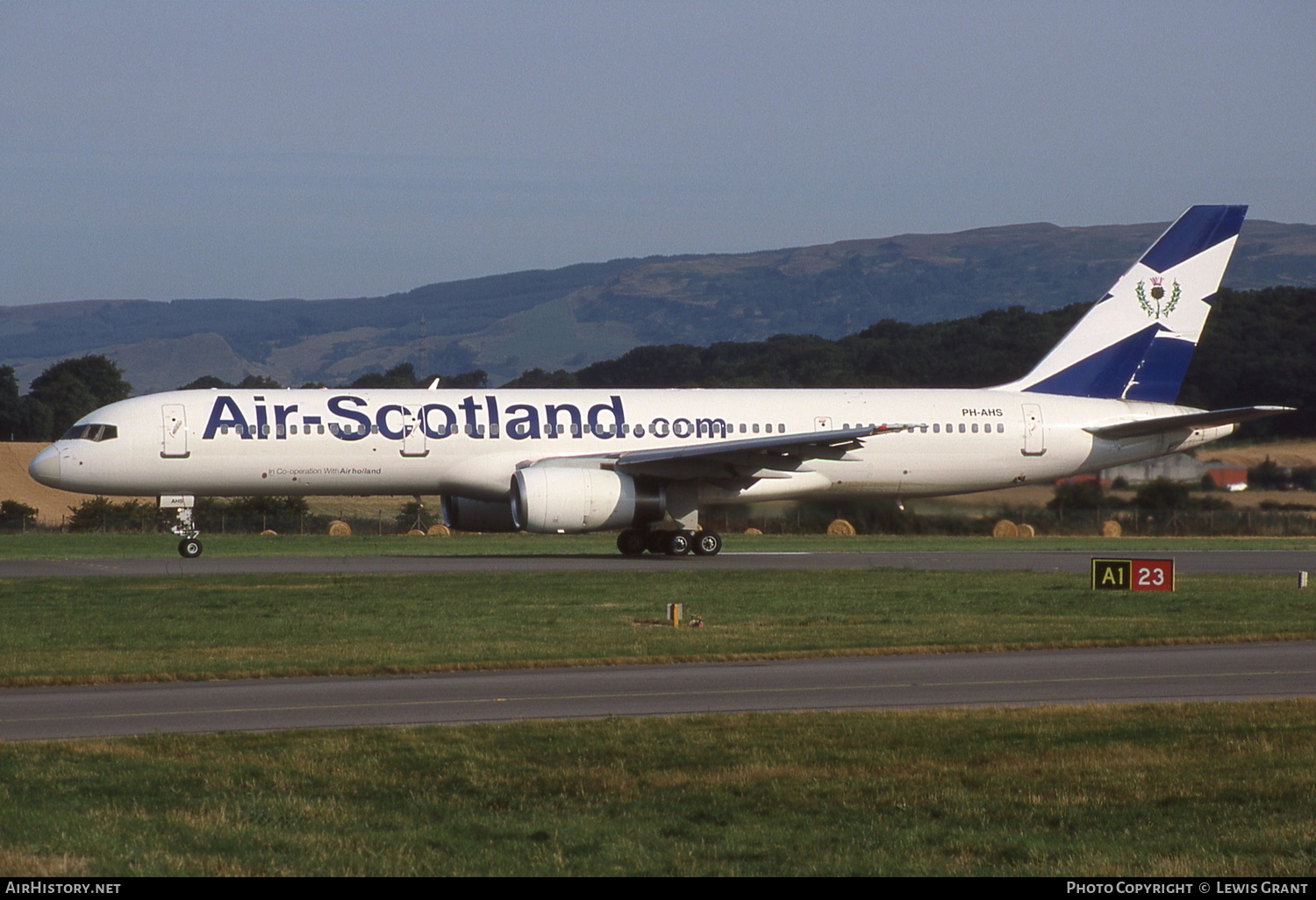 Aircraft Photo of PH-AHS | Boeing 757-28A | Air-Scotland | AirHistory.net #304114
