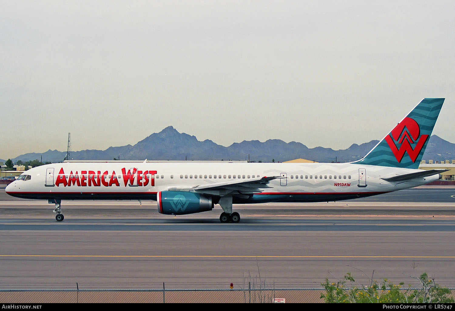 Aircraft Photo of N913AW | Boeing 757-225 | America West Airlines | AirHistory.net #304115