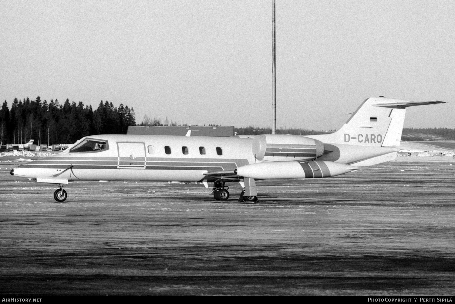 Aircraft Photo of D-CARO | Gates Learjet 35A | AirHistory.net #304126