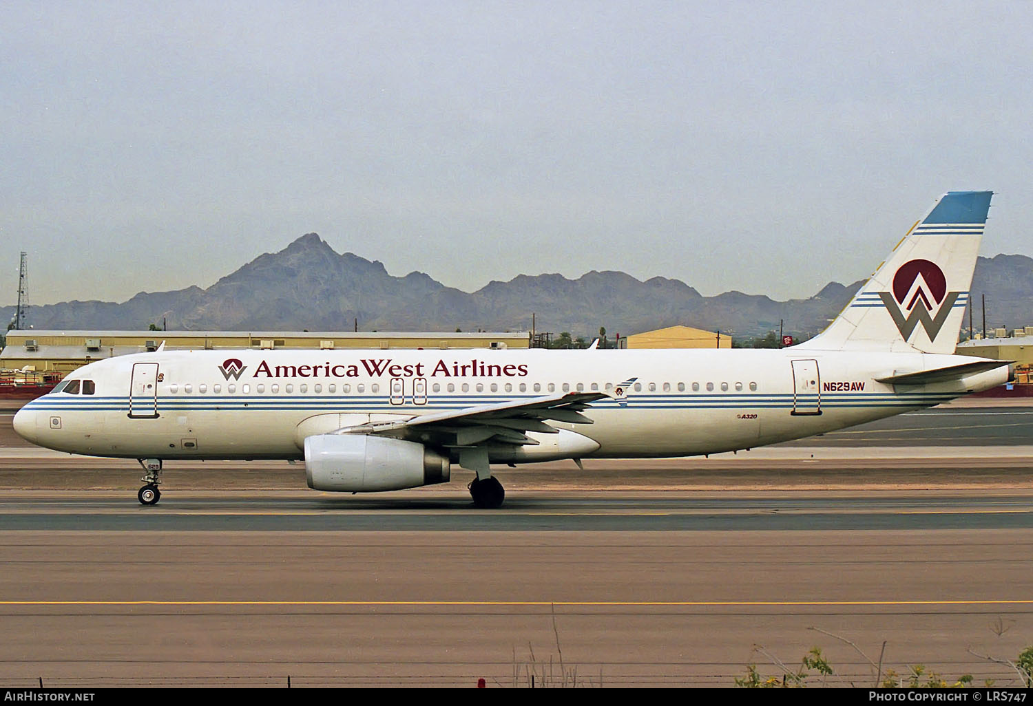 Aircraft Photo of N629AW | Airbus A320-231 | America West Airlines | AirHistory.net #304145